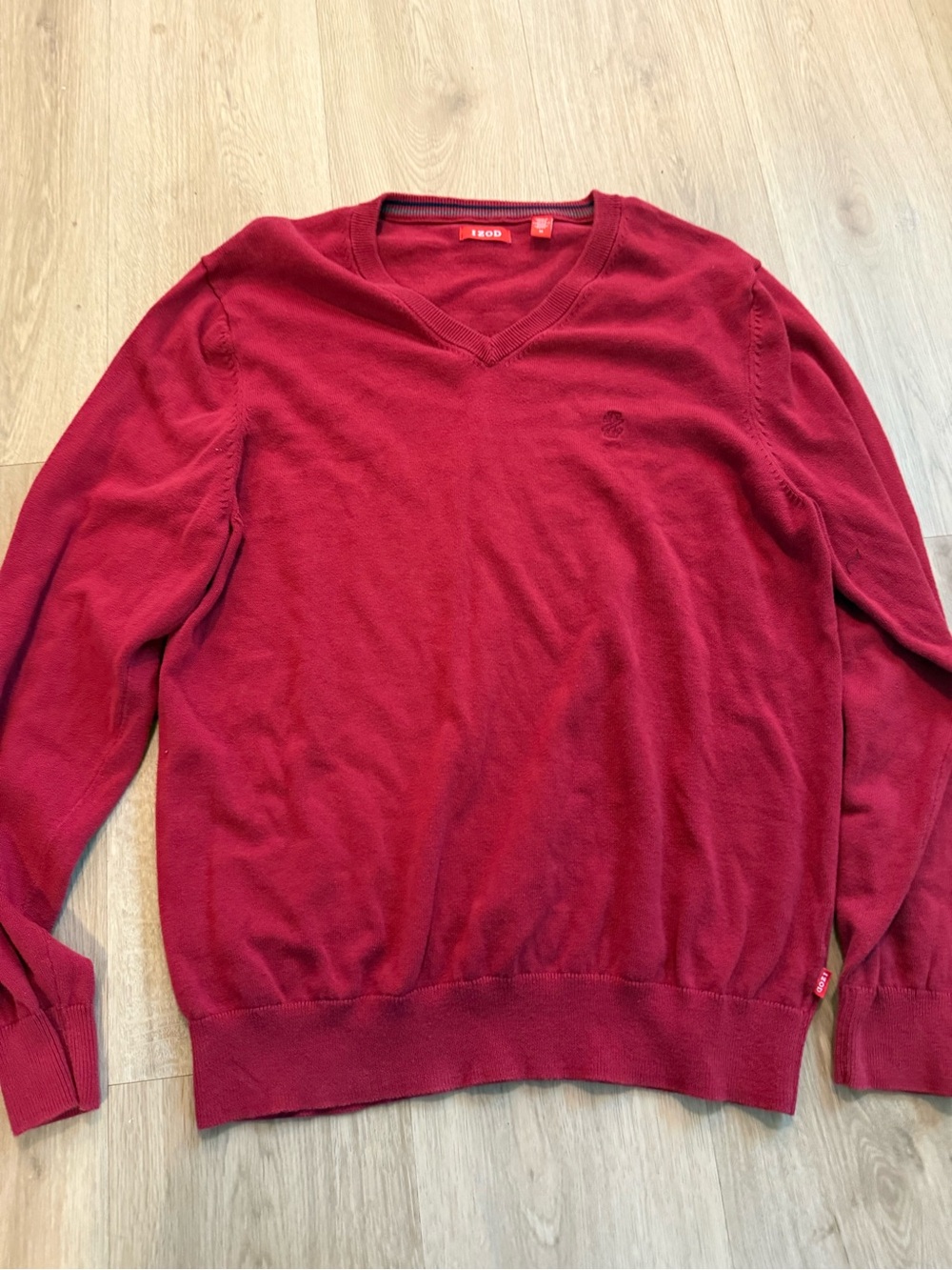 Men's IZOD V-Neck Red Sweater adult medium